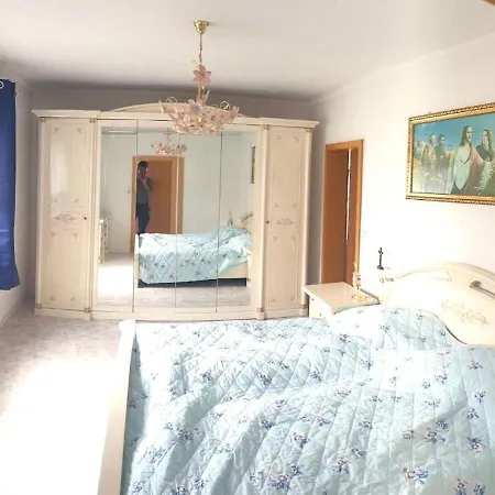 Ferienhaus Spacious In With Garden