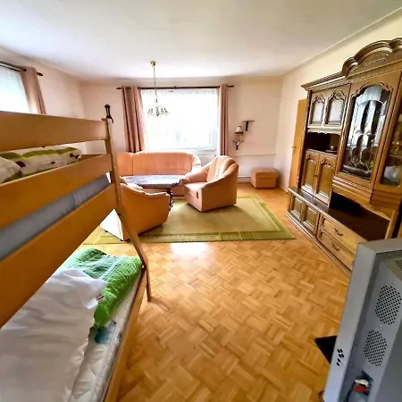 Spacious In With Garden * Bärenstein