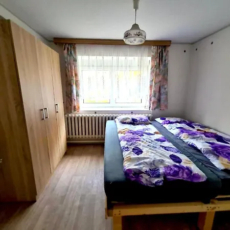 Ferienhaus Spacious In With Garden *