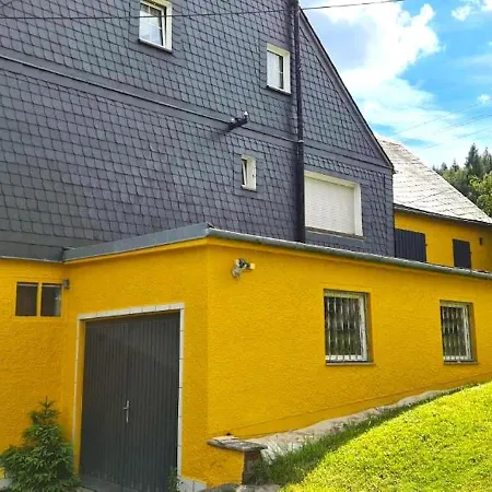 Spacious In With Garden * Bärenstein